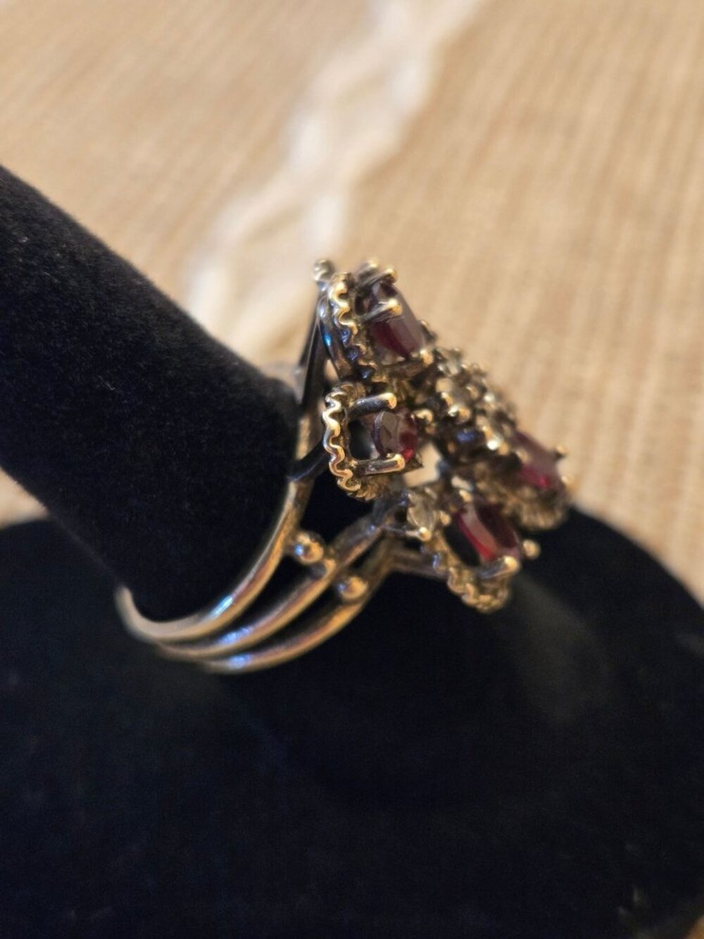 Vintage Sterling Silver Garnet & Clear Stone Flower Cluster Ring Size 5.5 - Picture 2 of 10